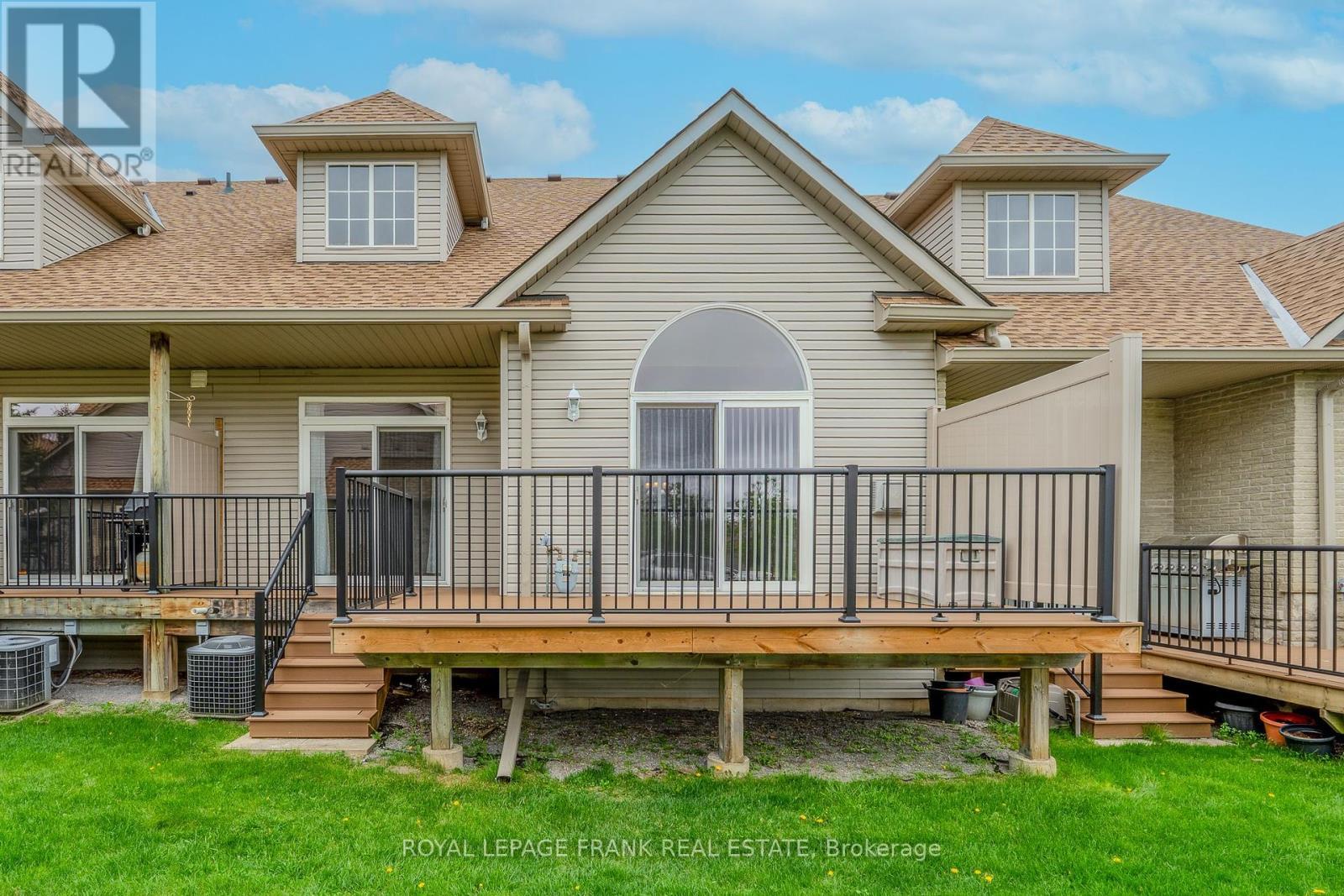 












9 EGLINGTON STREET

,
Kawartha Lakes (Lindsay),




Ontario
K9V6K6

