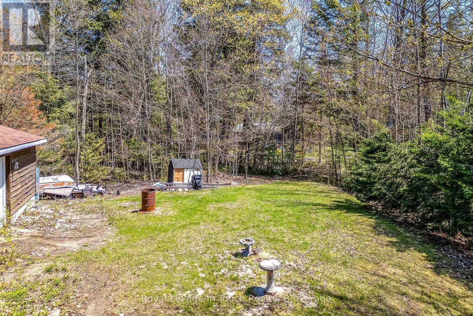 












9 JOLIET CRESCENT

,
Tiny,




Ontario
L9M0G3

