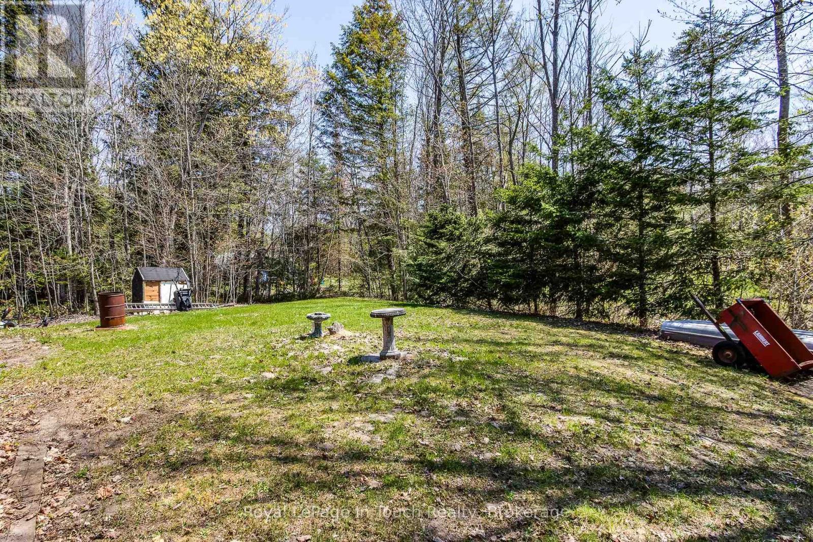 












9 JOLIET CRESCENT

,
Tiny,




Ontario
L9M0G3

