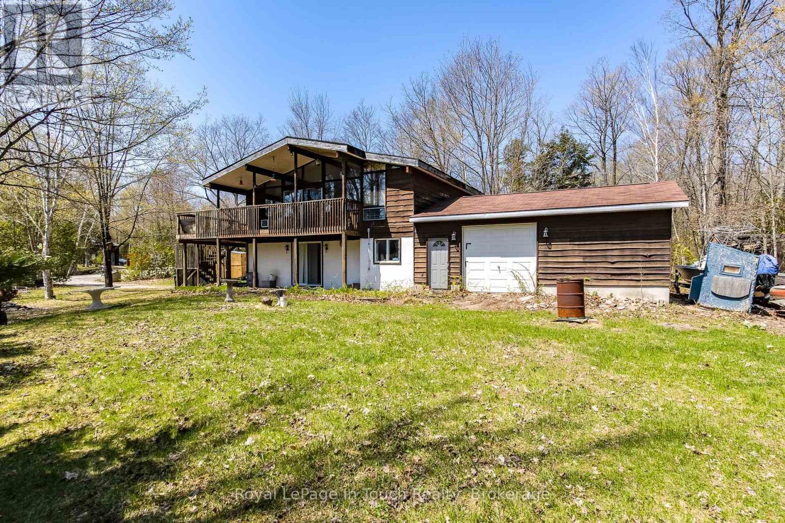 












9 JOLIET CRESCENT

,
Tiny,




Ontario
L9M0G3

