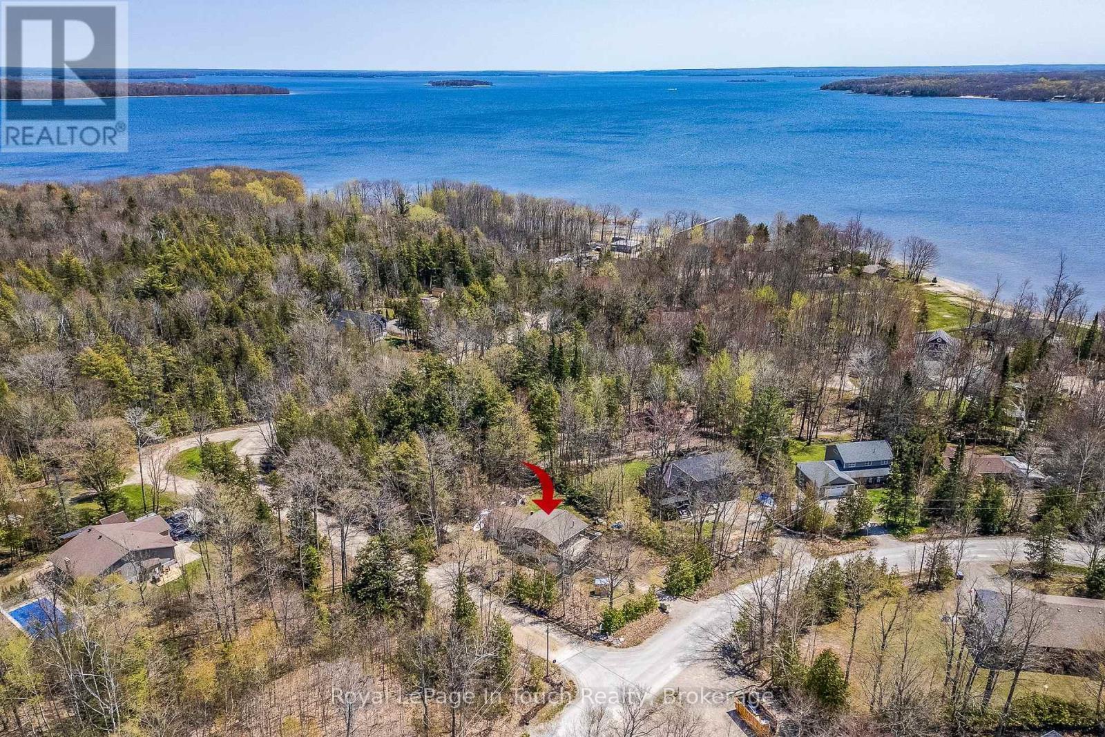 












9 JOLIET CRESCENT

,
Tiny,




Ontario
L9M0G3

