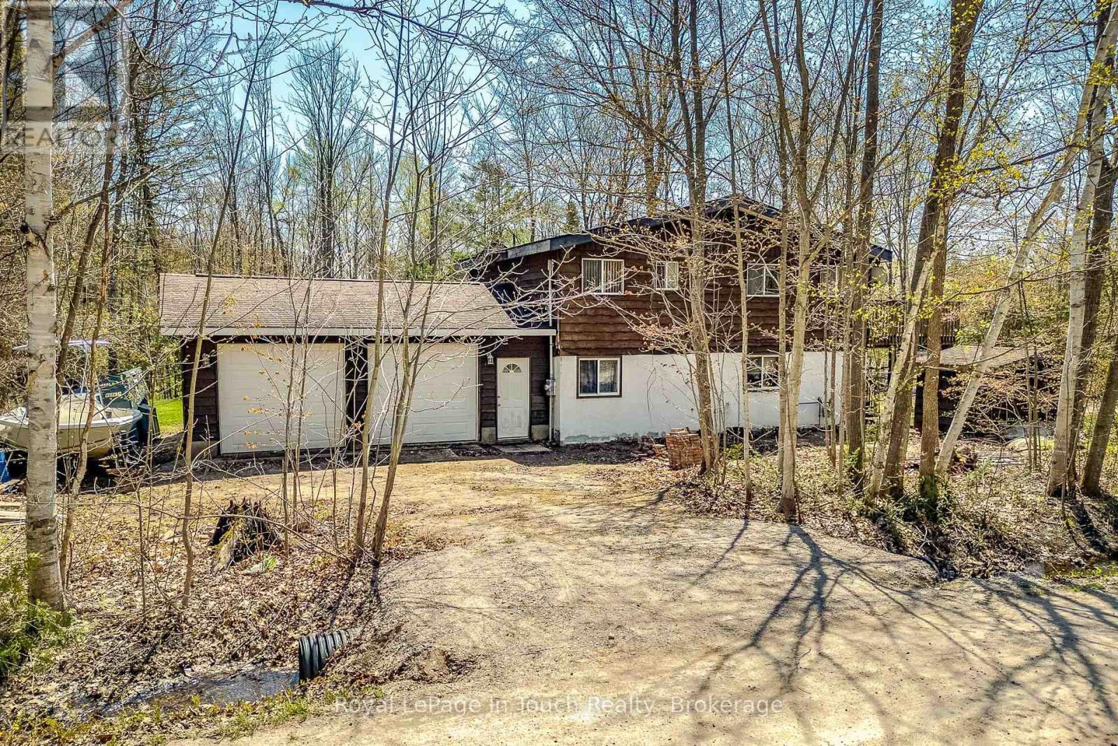 












9 JOLIET CRESCENT

,
Tiny,




Ontario
L9M0G3

