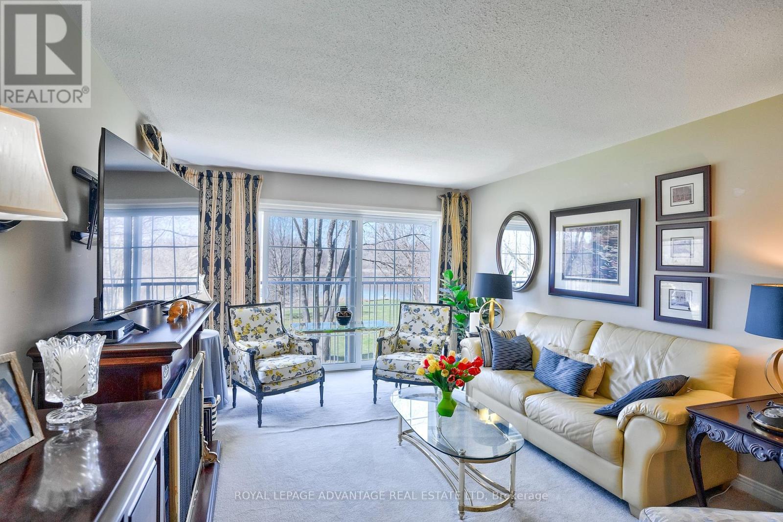 












203 - 19 JOHN STREET E

,
Perth,




Ontario
K7H1T8


