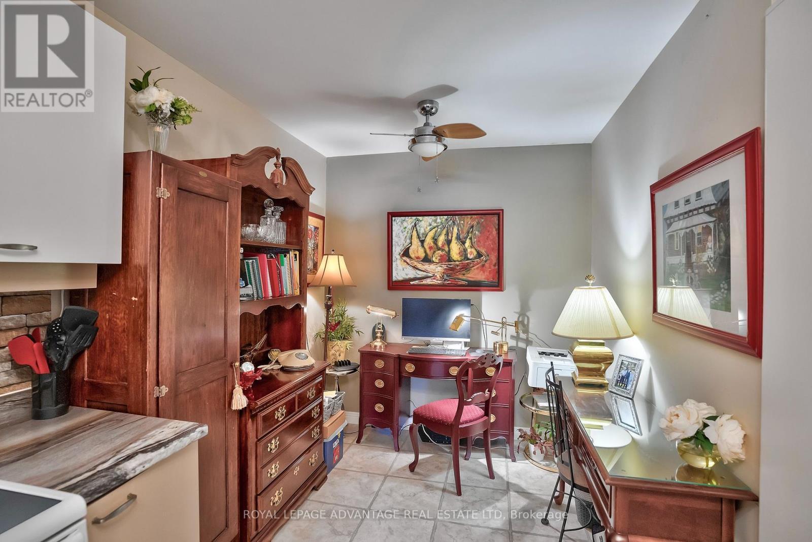 












203 - 19 JOHN STREET E

,
Perth,




Ontario
K7H1T8

