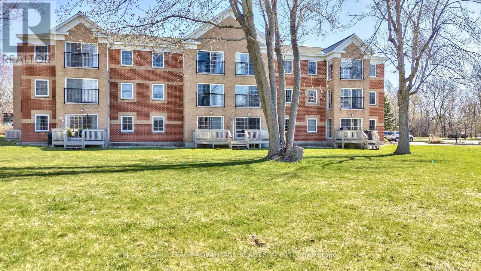 












203 - 19 JOHN STREET E

,
Perth,




Ontario
K7H1T8

