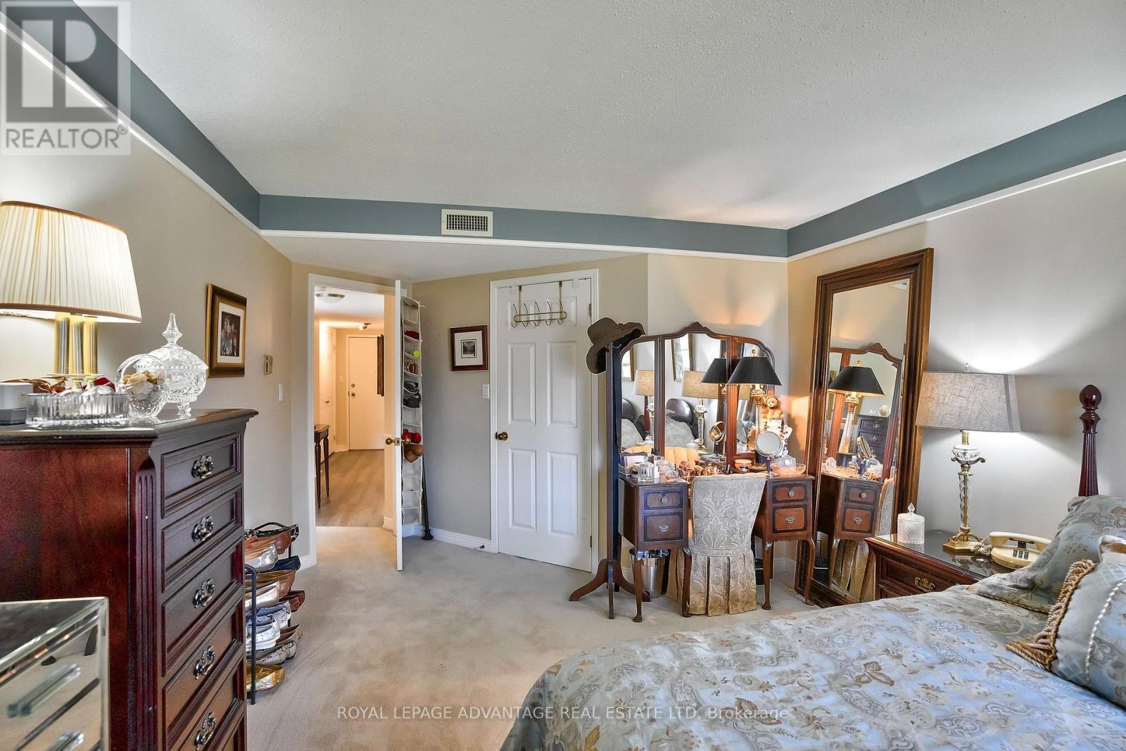 












203 - 19 JOHN STREET E

,
Perth,




Ontario
K7H1T8

