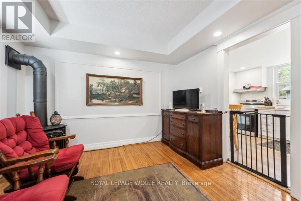 












180 DAVID STREET

,
Kitchener,




Ontario
N2G1Y5

