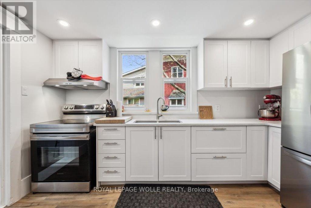 












180 DAVID STREET

,
Kitchener,




Ontario
N2G1Y5

