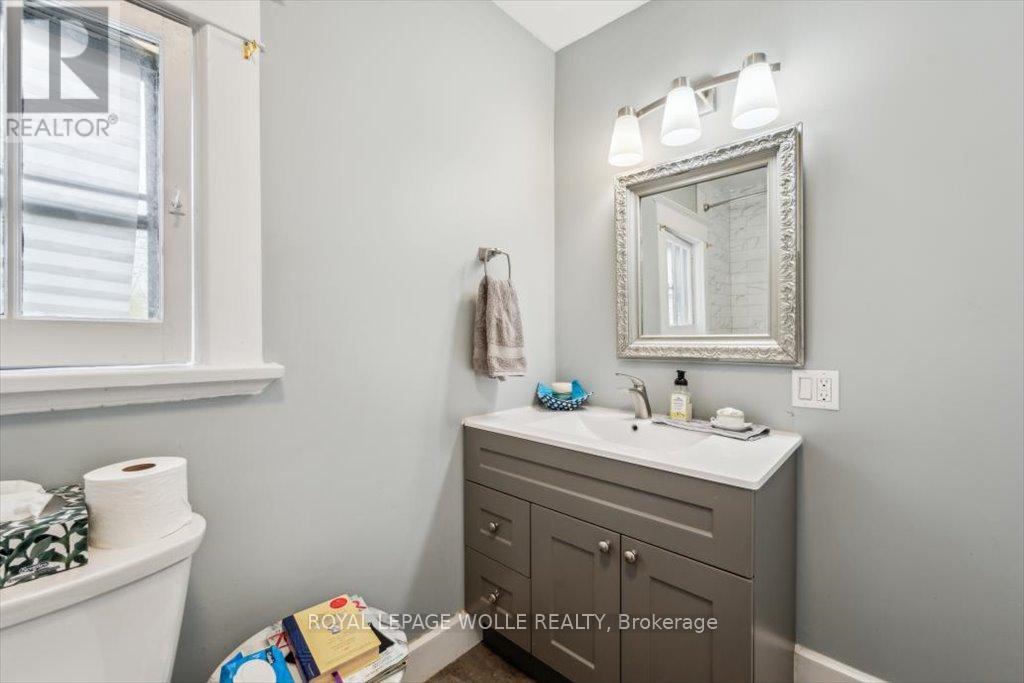 












180 DAVID STREET

,
Kitchener,




Ontario
N2G1Y5

