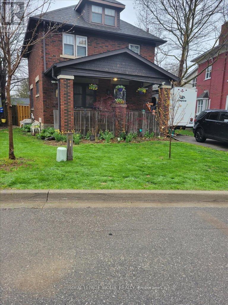 












180 DAVID STREET

,
Kitchener,




Ontario
N2G1Y5

