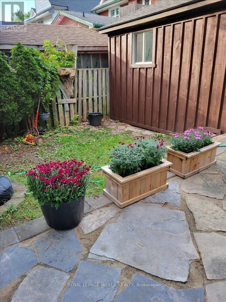 












180 DAVID STREET

,
Kitchener,




Ontario
N2G1Y5

