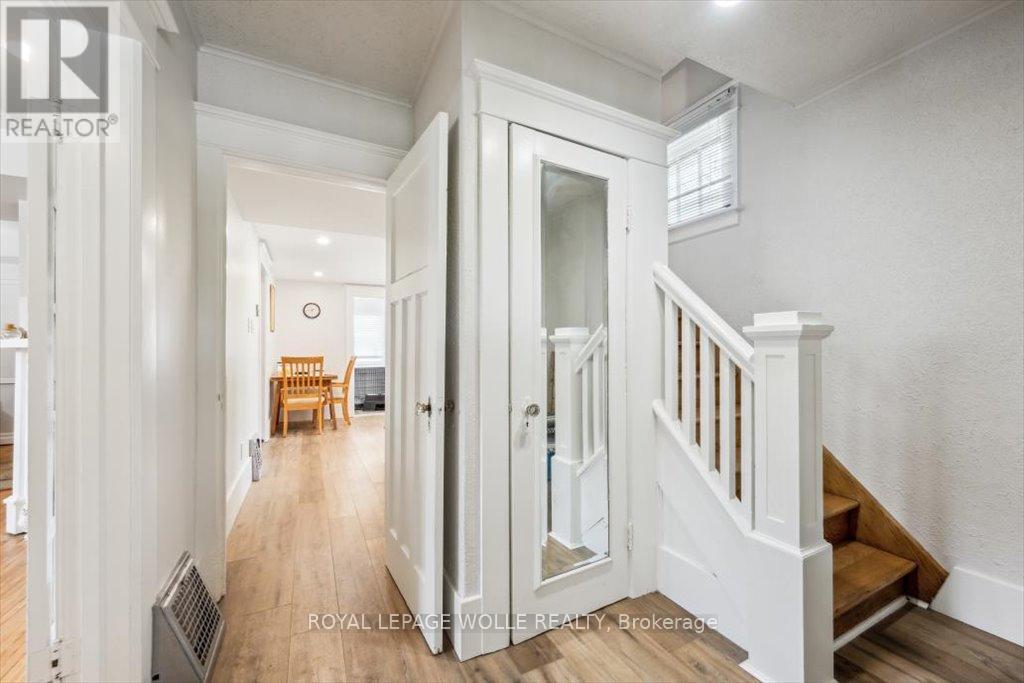 












180 DAVID STREET

,
Kitchener,




Ontario
N2G1Y5


