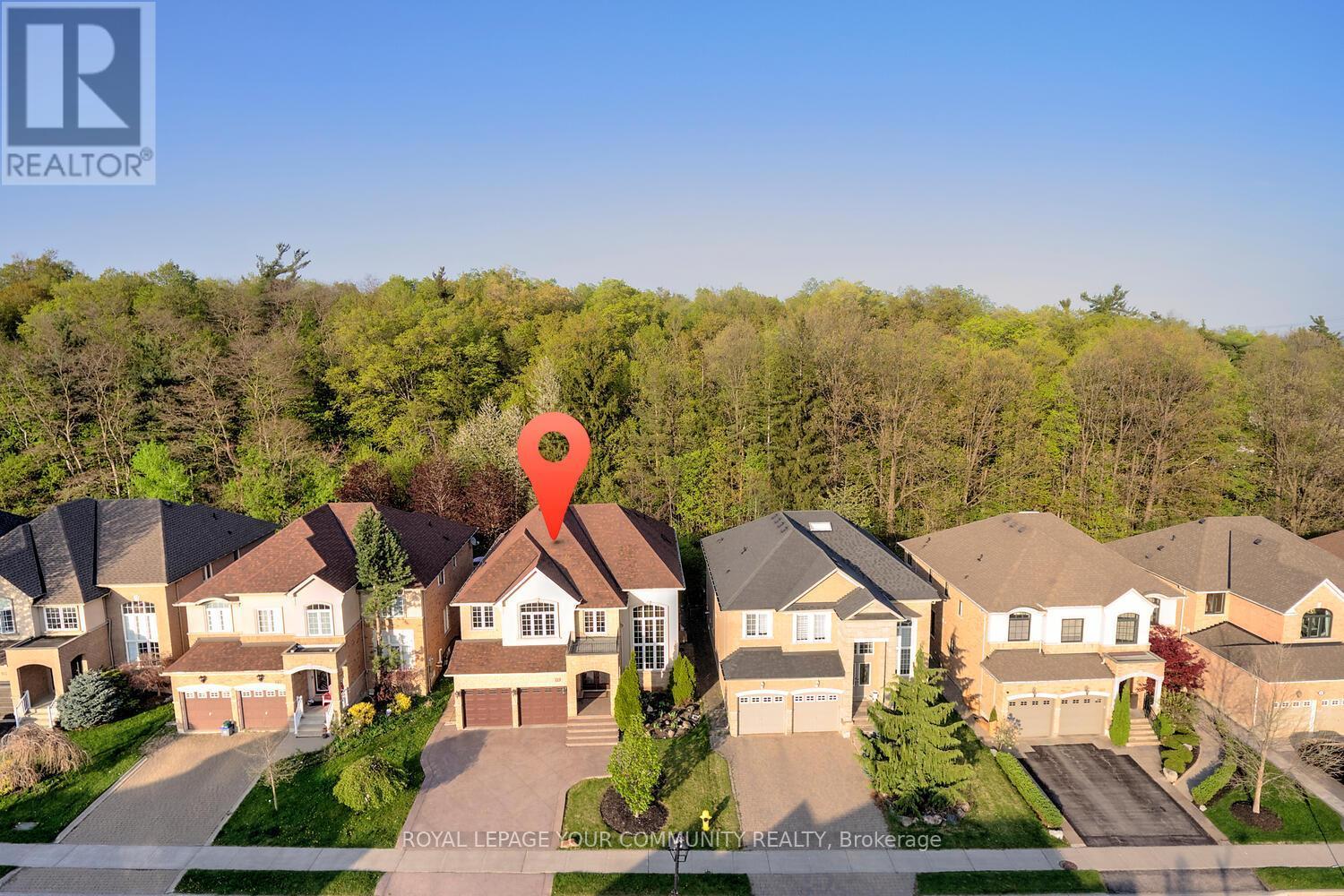 












119 THORNHILL WOODS DRIVE

,
Vaughan,




Ontario
L4J8R5


