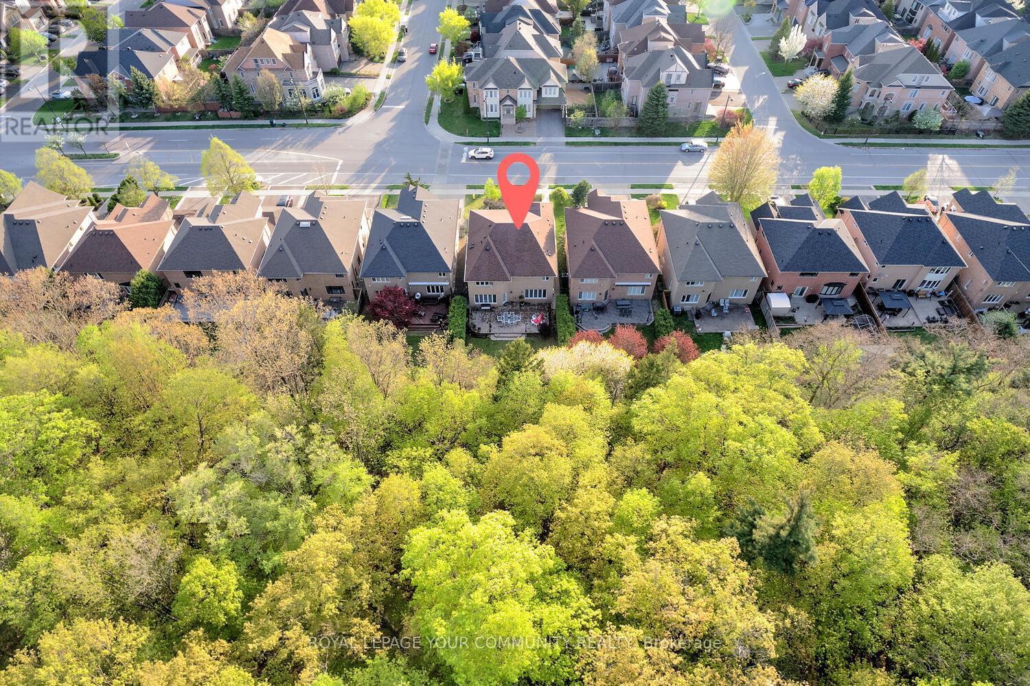 












119 THORNHILL WOODS DRIVE

,
Vaughan,




Ontario
L4J8R5

