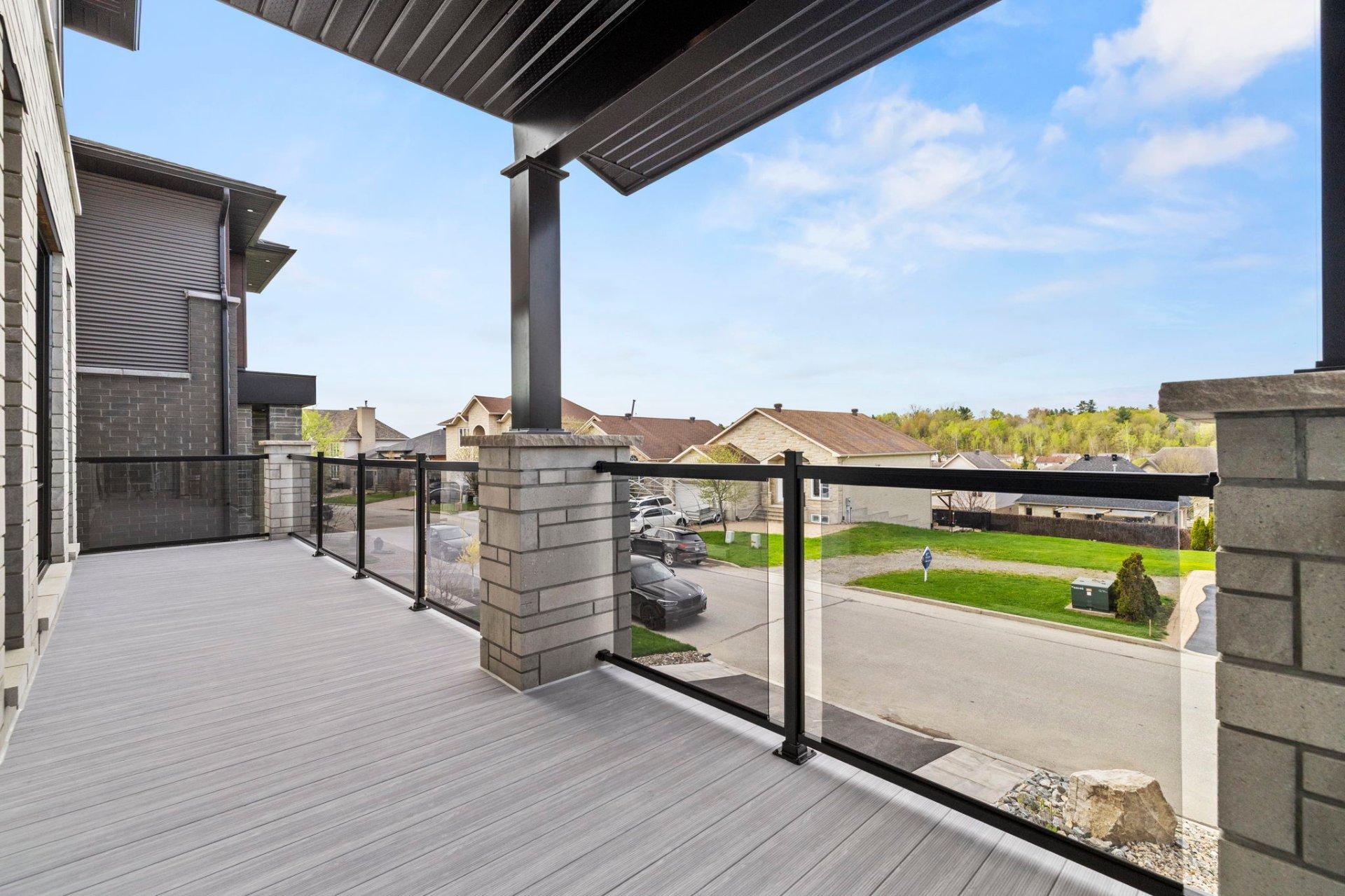 









111


Rue de St-Vallier

,
Gatineau (Gatineau),




QC
J8V3V6

