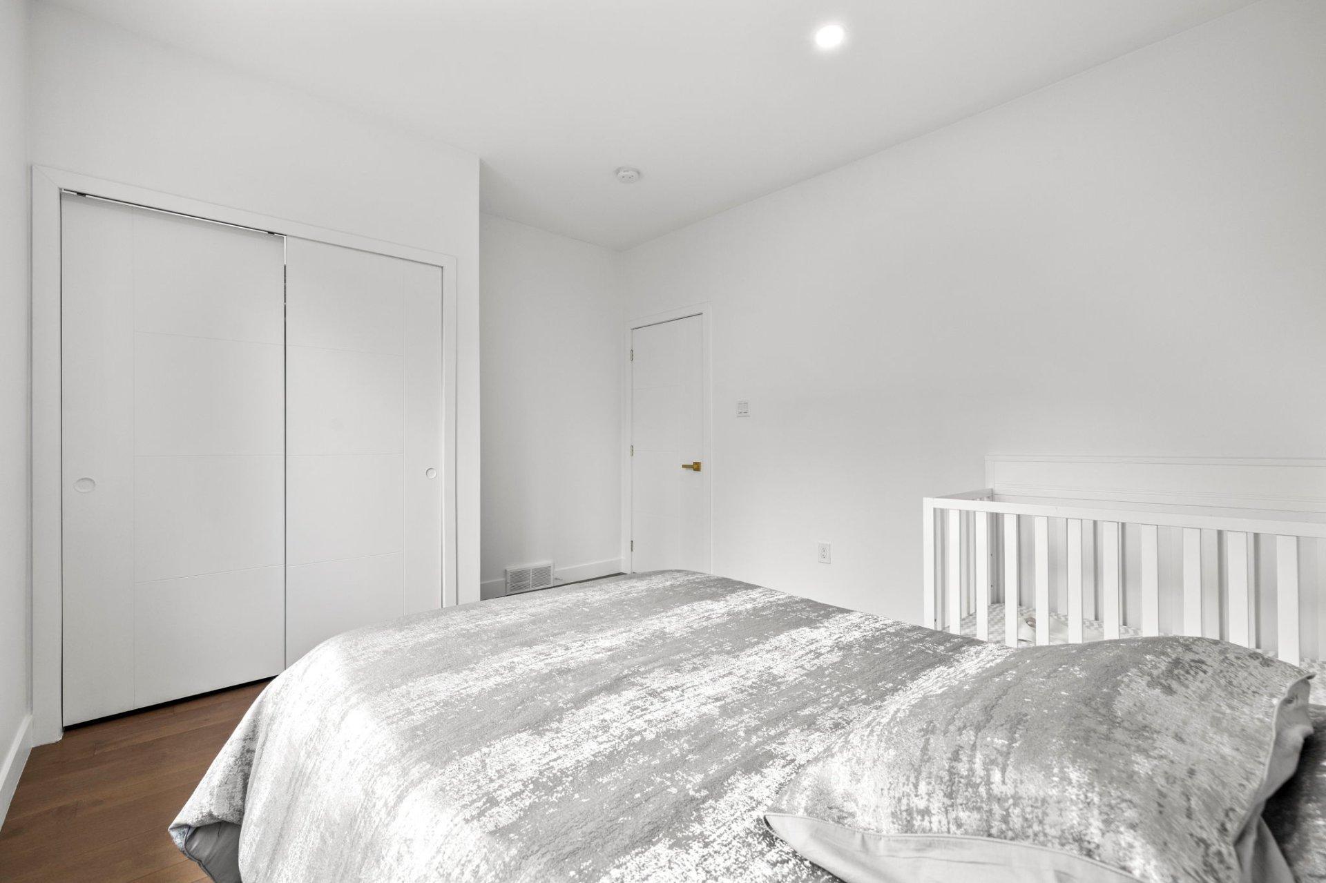 









111


Rue de St-Vallier

,
Gatineau (Gatineau),




QC
J8V3V6


