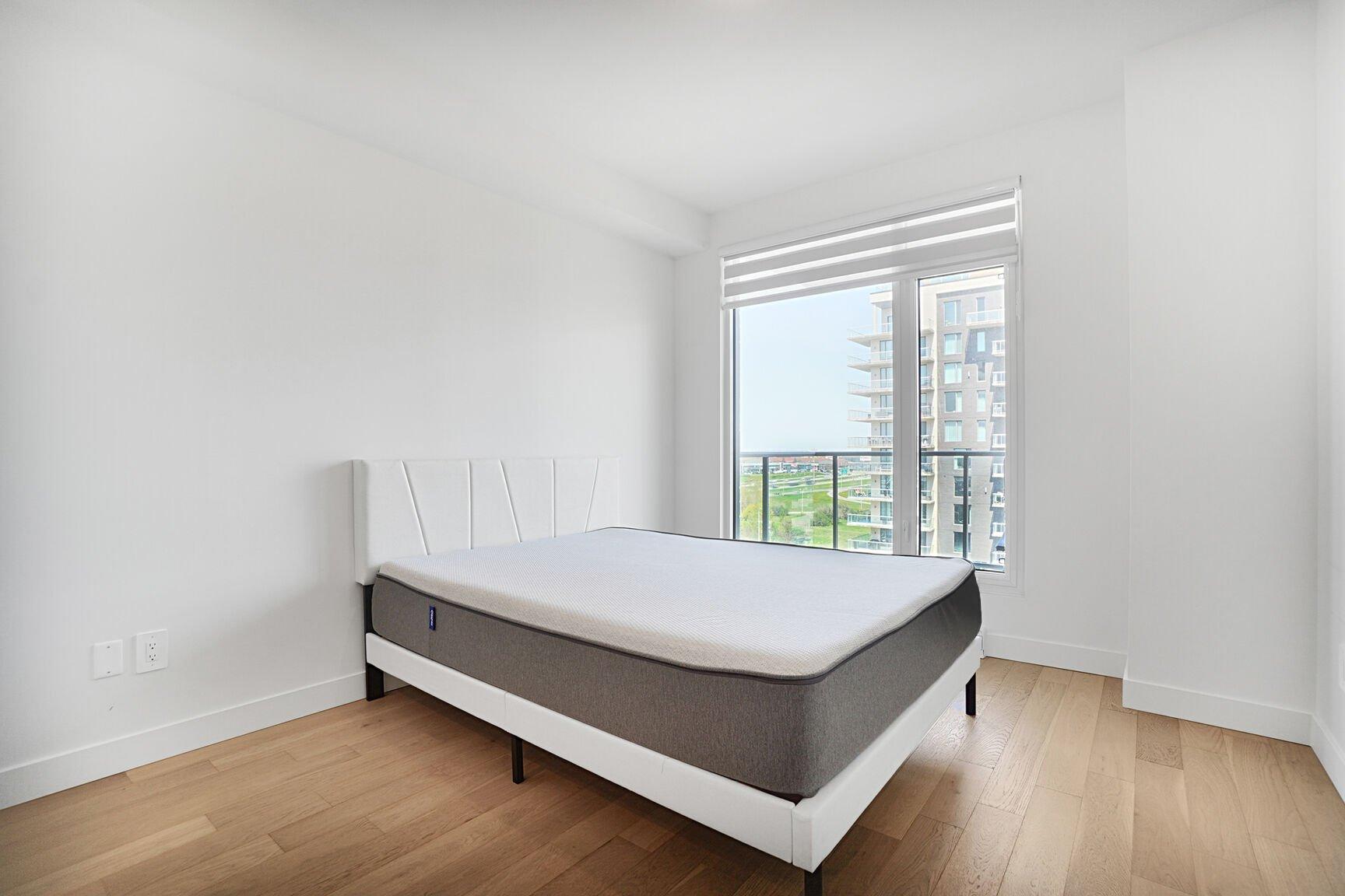 









3665


Av. Jean-Béraud

, 903,
Laval (Chomedey),




QC
H7T0R7

