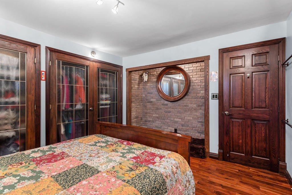 









2780


Tsse Belleau

,
Longueuil (Le Vieux-Longueuil),




QC
J4M1K7

