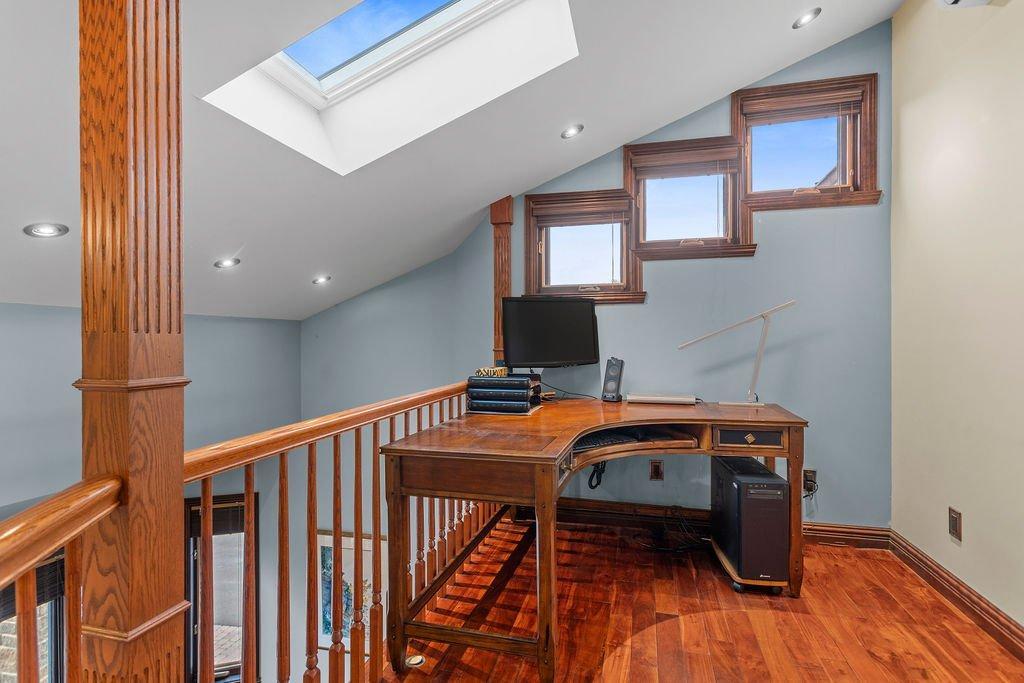 









2780


Tsse Belleau

,
Longueuil (Le Vieux-Longueuil),




QC
J4M1K7

