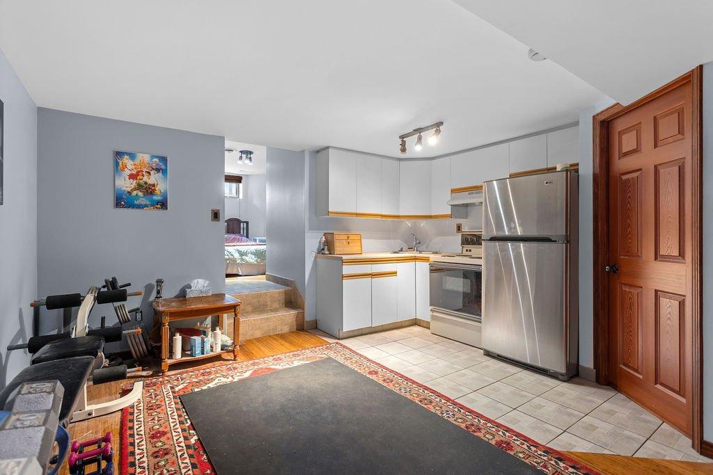 









2780


Tsse Belleau

,
Longueuil (Le Vieux-Longueuil),




QC
J4M1K7

