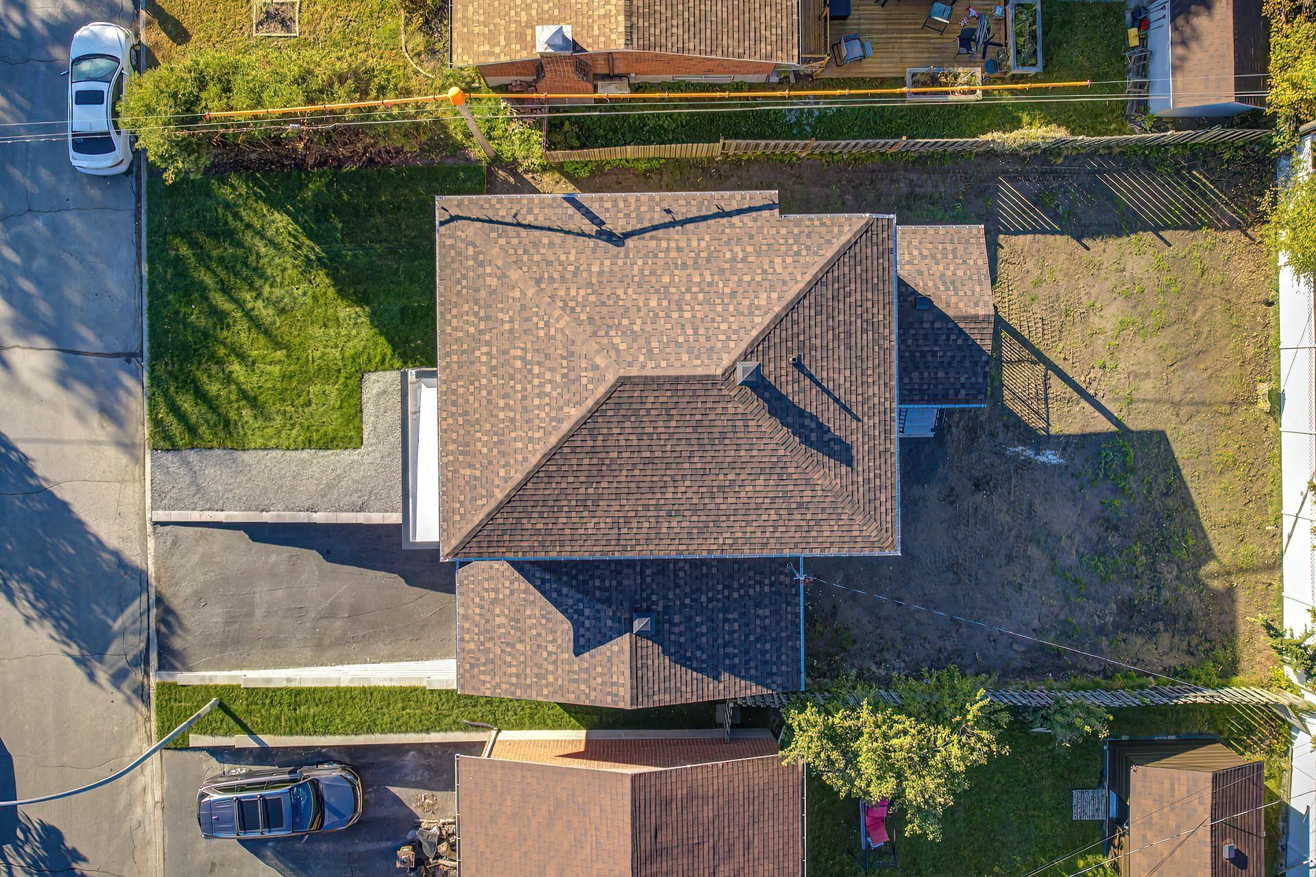 









6535


Rue Poitou

,
Brossard,




QC
J4W2W5

