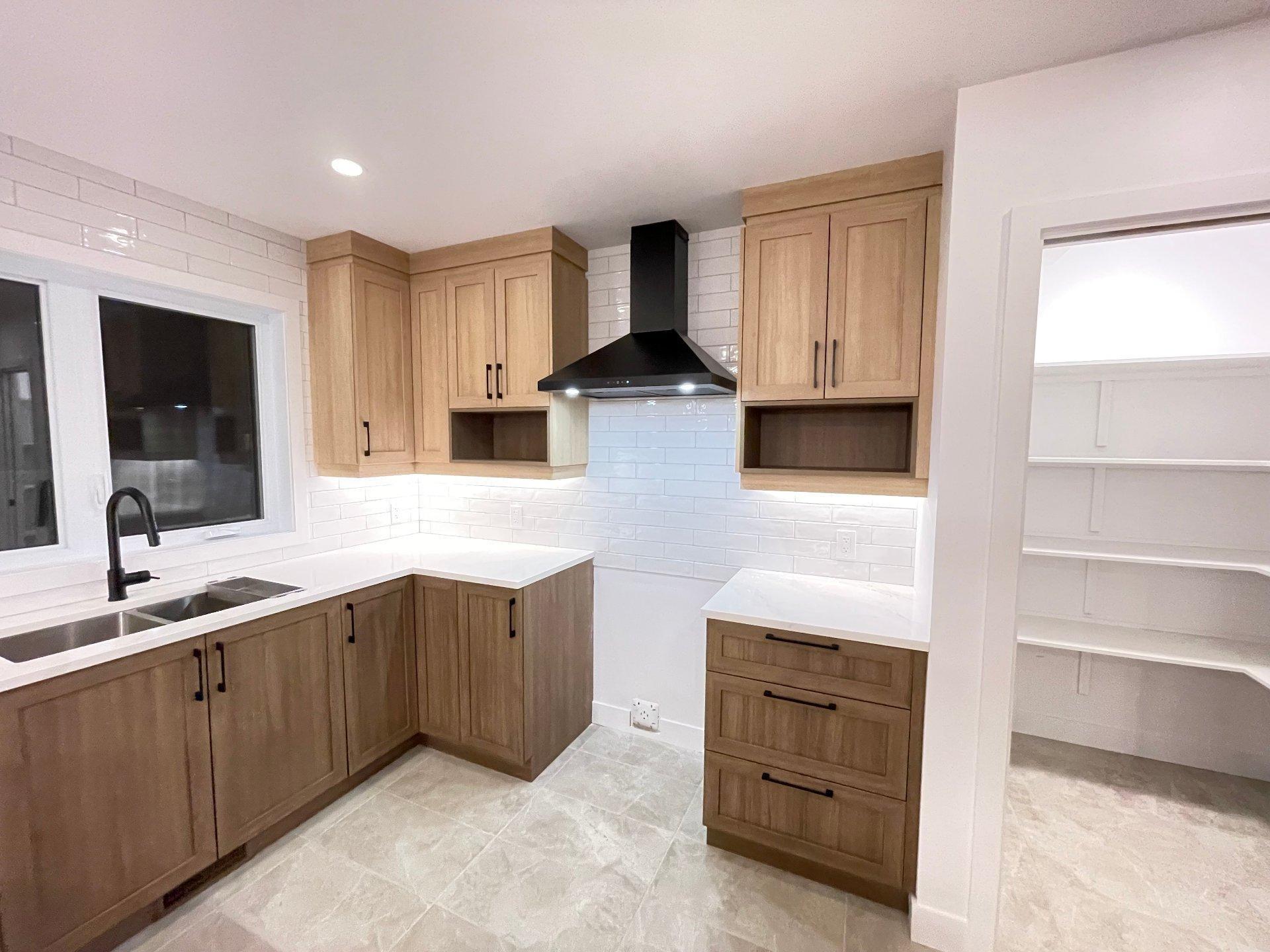 









6535


Rue Poitou

,
Brossard,




QC
J4W2W5

