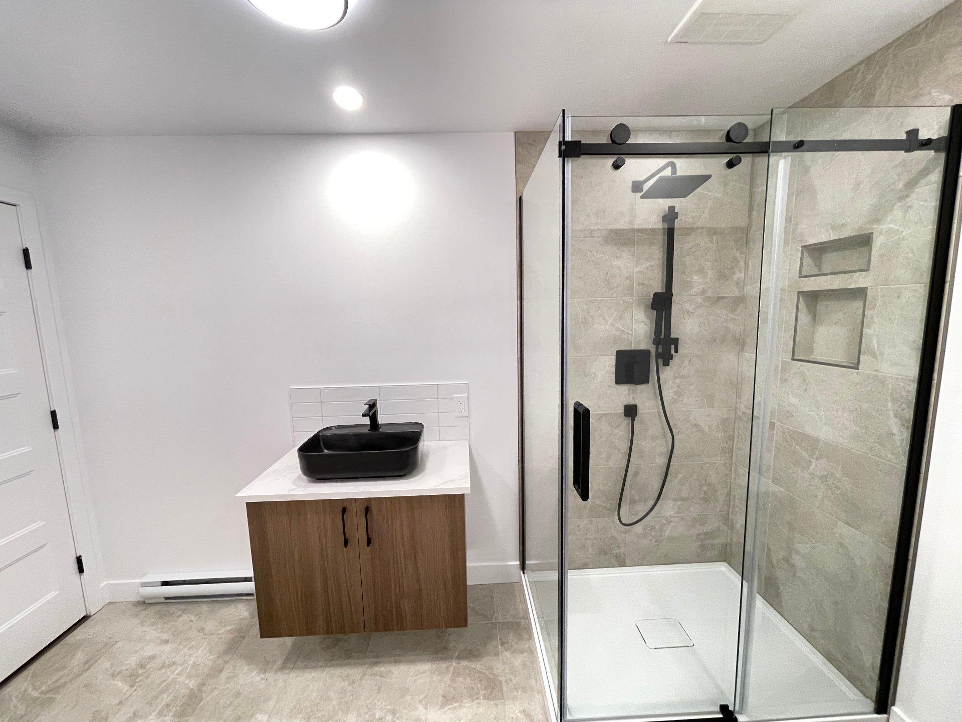 









6535


Rue Poitou

,
Brossard,




QC
J4W2W5

