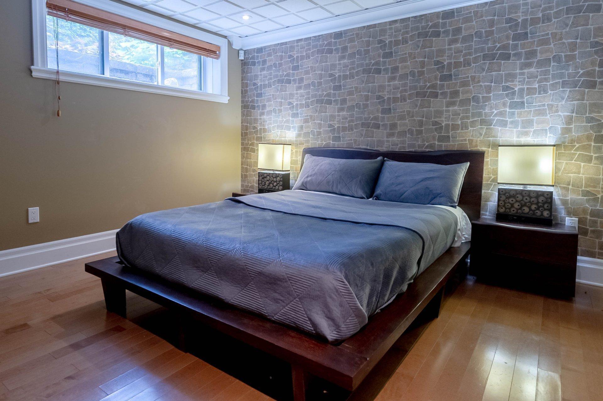 









435


Rue Chabot

,
Sainte-Hélène-de-Bagot,




QC
J0H1M0

