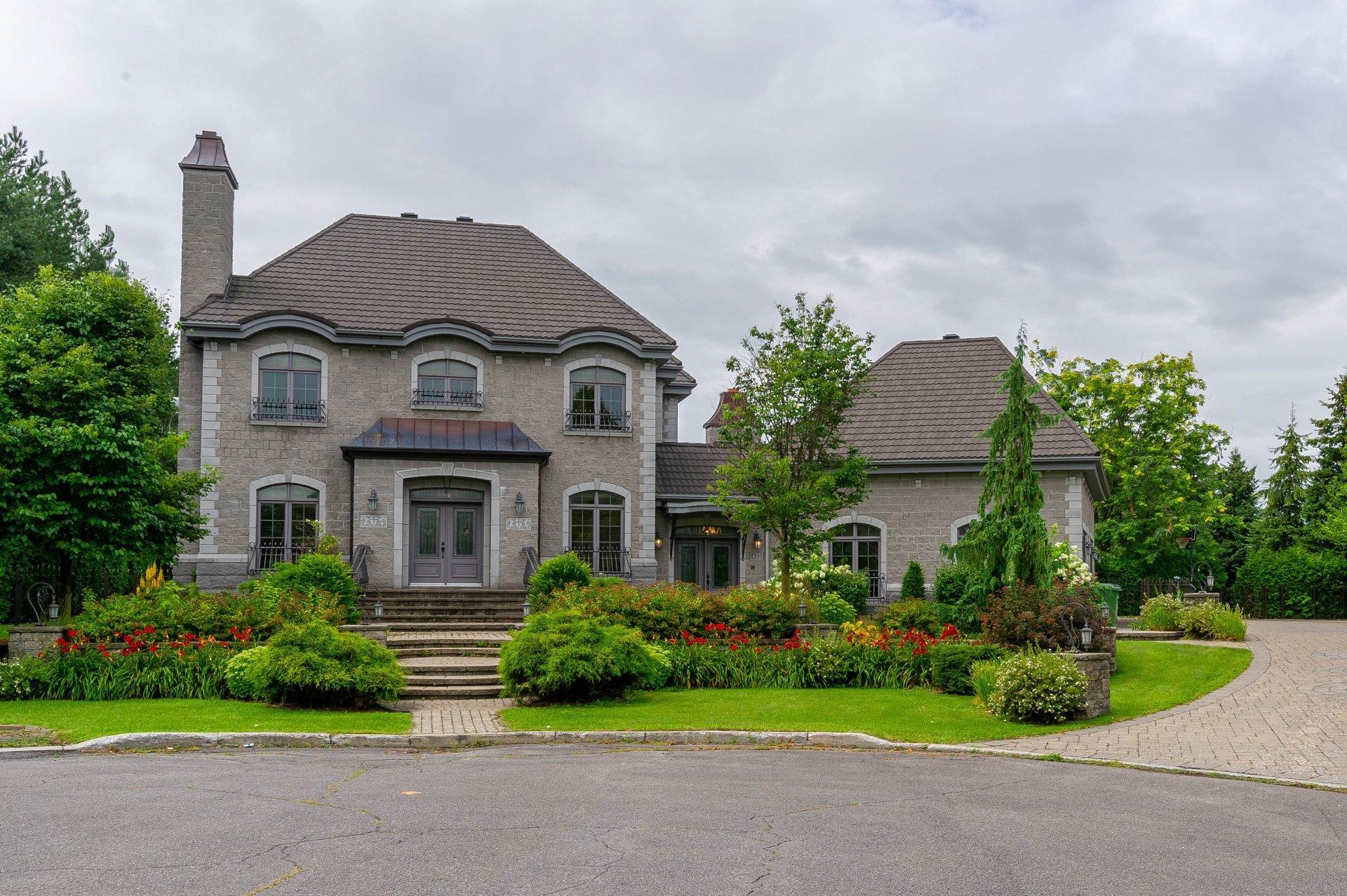 









435


Rue Chabot

,
Sainte-Hélène-de-Bagot,




QC
J0H1M0

