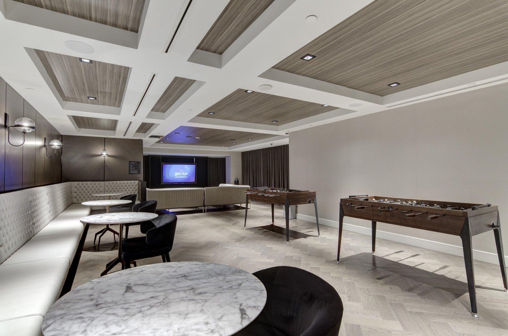 









1288


Rue St-Antoine O.

, 4201,
Montréal (Ville-Marie),




QC
H3C0X6

