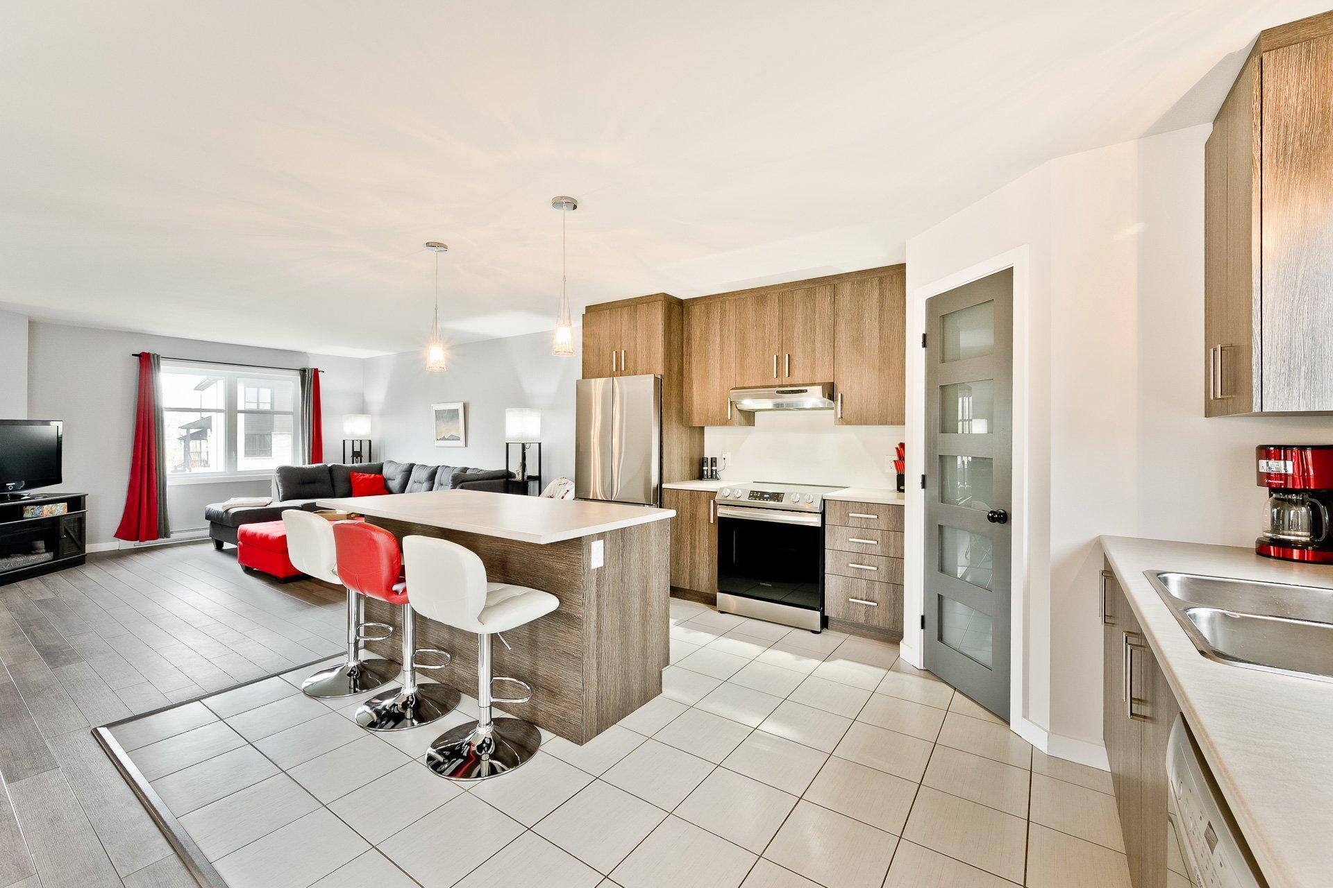 









220


Rue Paul-Gagné

,
Sherbrooke (Fleurimont),




QC
J1E0K3

