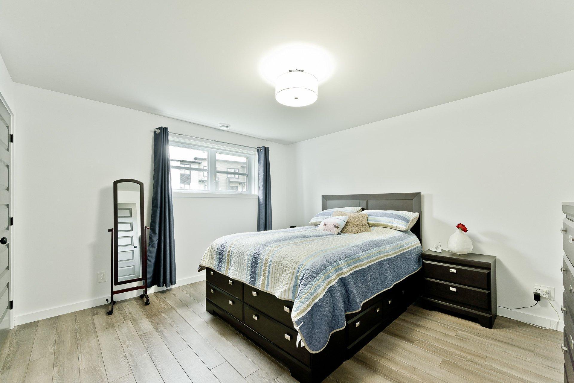 









220


Rue Paul-Gagné

,
Sherbrooke (Fleurimont),




QC
J1E0K3

