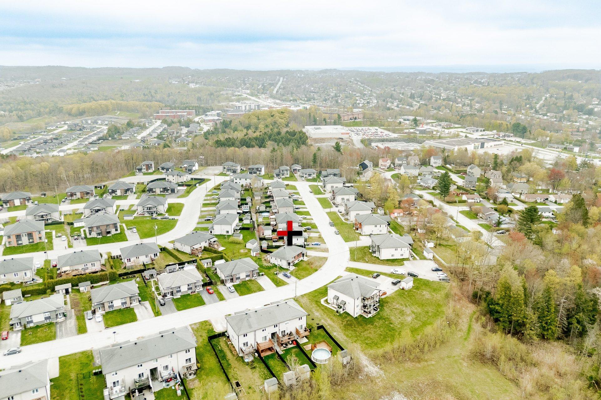 









220


Rue Paul-Gagné

,
Sherbrooke (Fleurimont),




QC
J1E0K3

