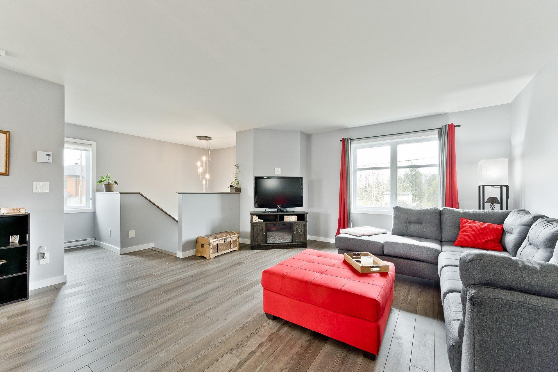 









220


Rue Paul-Gagné

,
Sherbrooke (Fleurimont),




QC
J1E0K3

