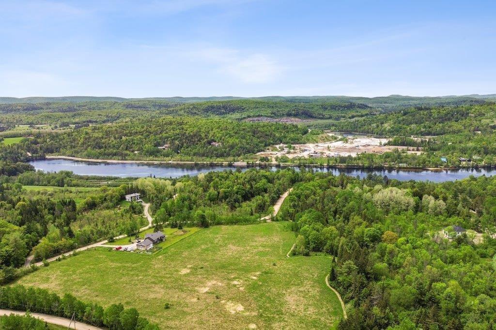 









28


Ch. McGarry

,
La Pêche,




QC
J0X3G0

