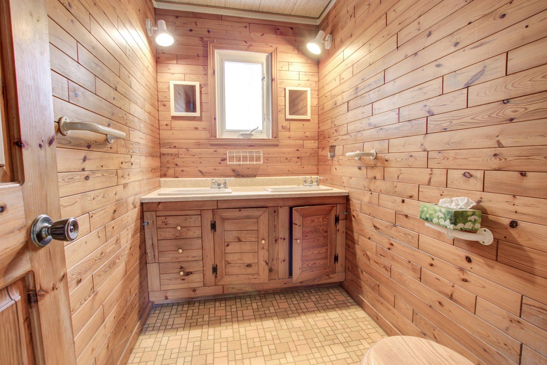









1074


Ch. du Chenal-du-Moine

,
Sainte-Anne-de-Sorel,




QC
J3P5N3

