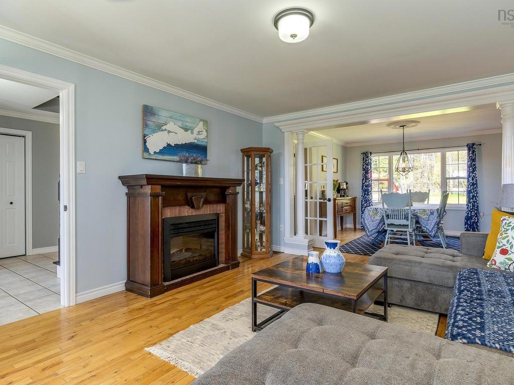 












1394 Wentworth Road

,
Sweets Corner,




NS
B0N 2T0

