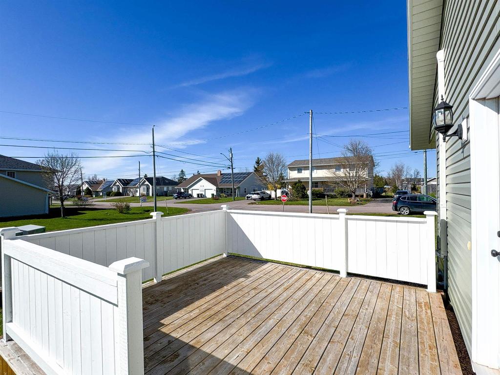 












64 Marion Drive

,
Stratford,




PE
C1B 2A3

