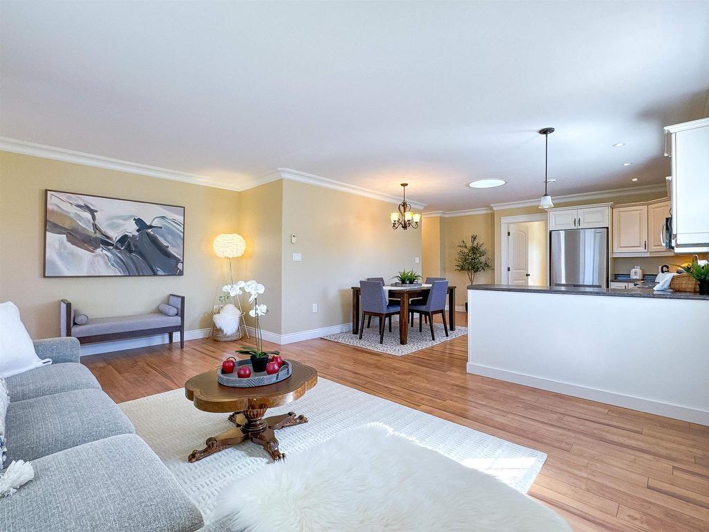 












64 Marion Drive

,
Stratford,




PE
C1B 2A3

