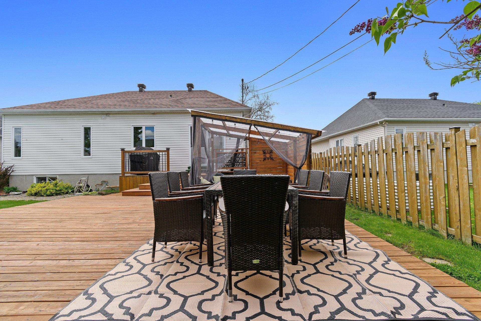 









125


Rue du Muscadet

,
Gatineau (Masson-Angers),




QC
J8M2E5

