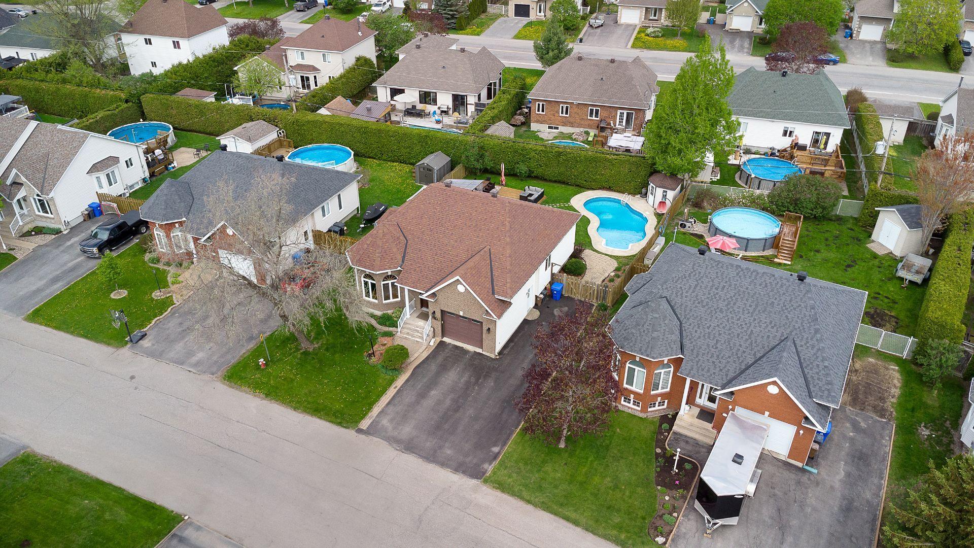 









125


Rue du Muscadet

,
Gatineau (Masson-Angers),




QC
J8M2E5

