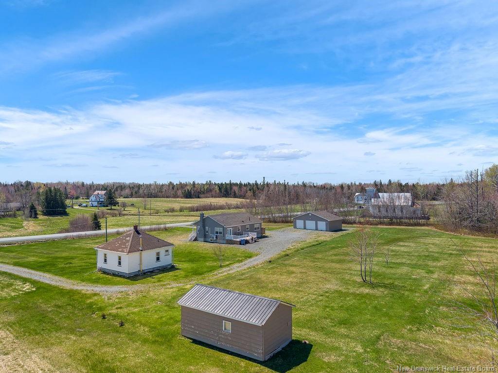 









8020


Hwy 117

,
Black River Bridge,




NB
E1N 5K5

