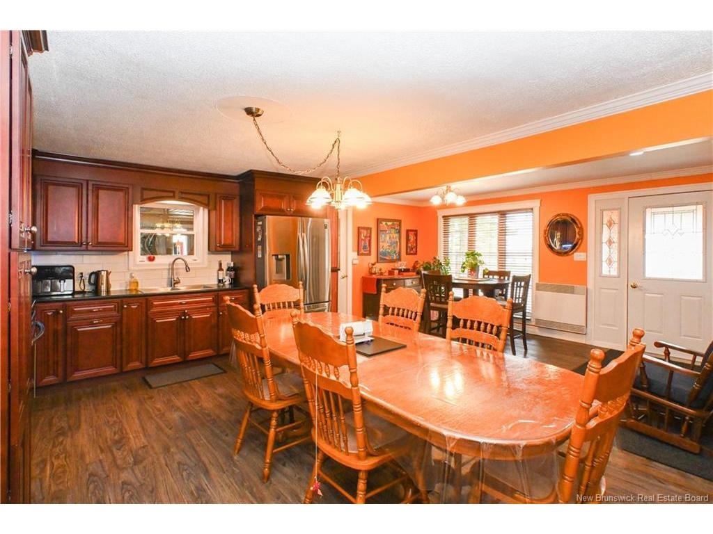 









4


Jadi

LANE,
Chiasson Office,




NB
E8S 2S6

