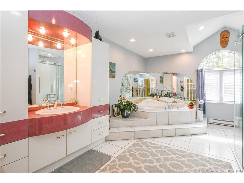 









4


Jadi

LANE,
Chiasson Office,




NB
E8S 2S6

