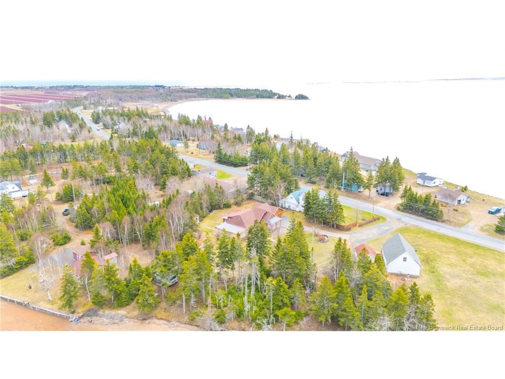 









4


Jadi

LANE,
Chiasson Office,




NB
E8S 2S6

