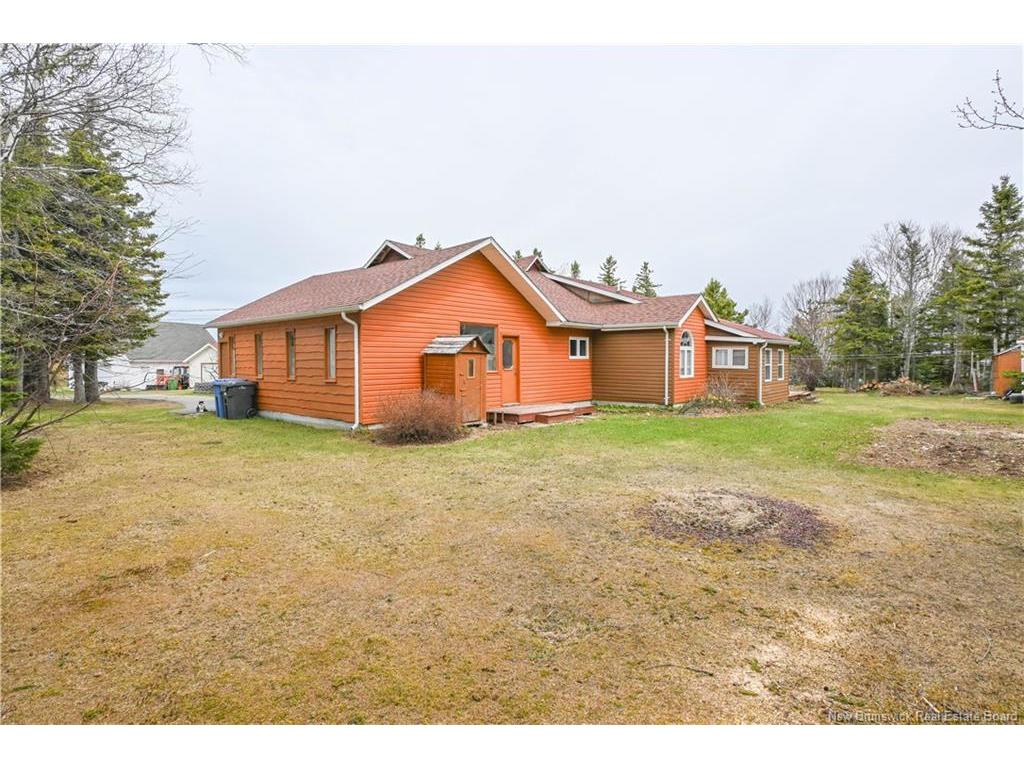 









4


Jadi

LANE,
Chiasson Office,




NB
E8S 2S6

