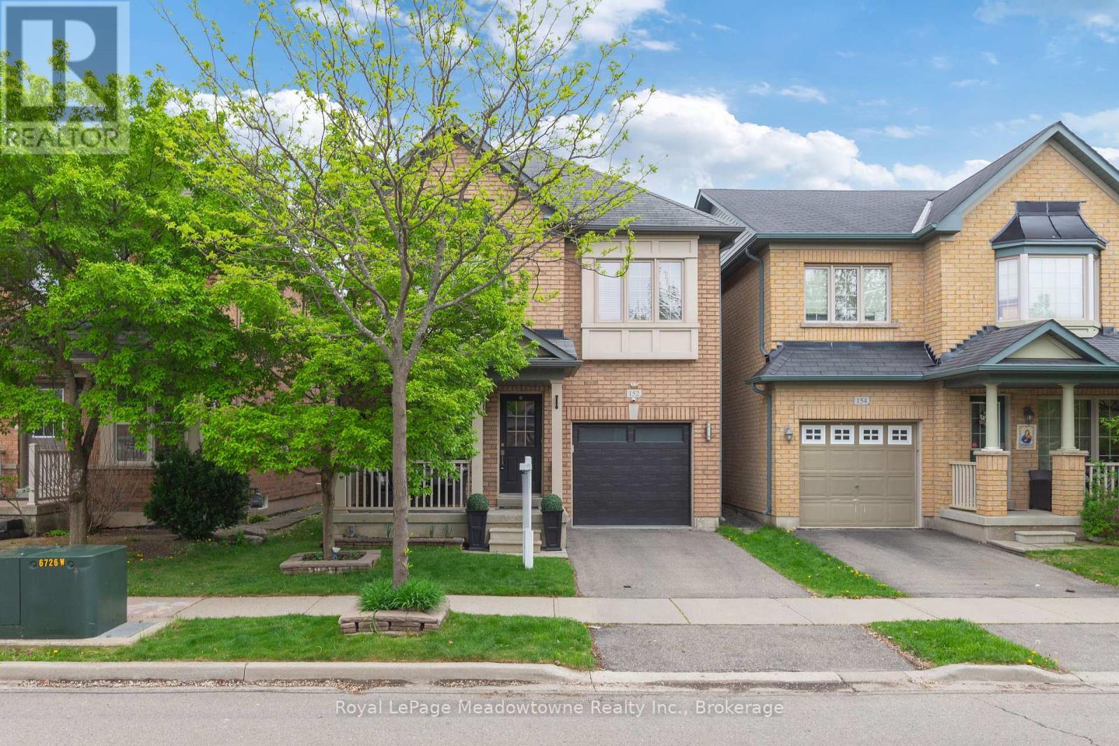 












152 WESTON DRIVE

,
Milton (SC Scott),




Ontario
L9T0V6

