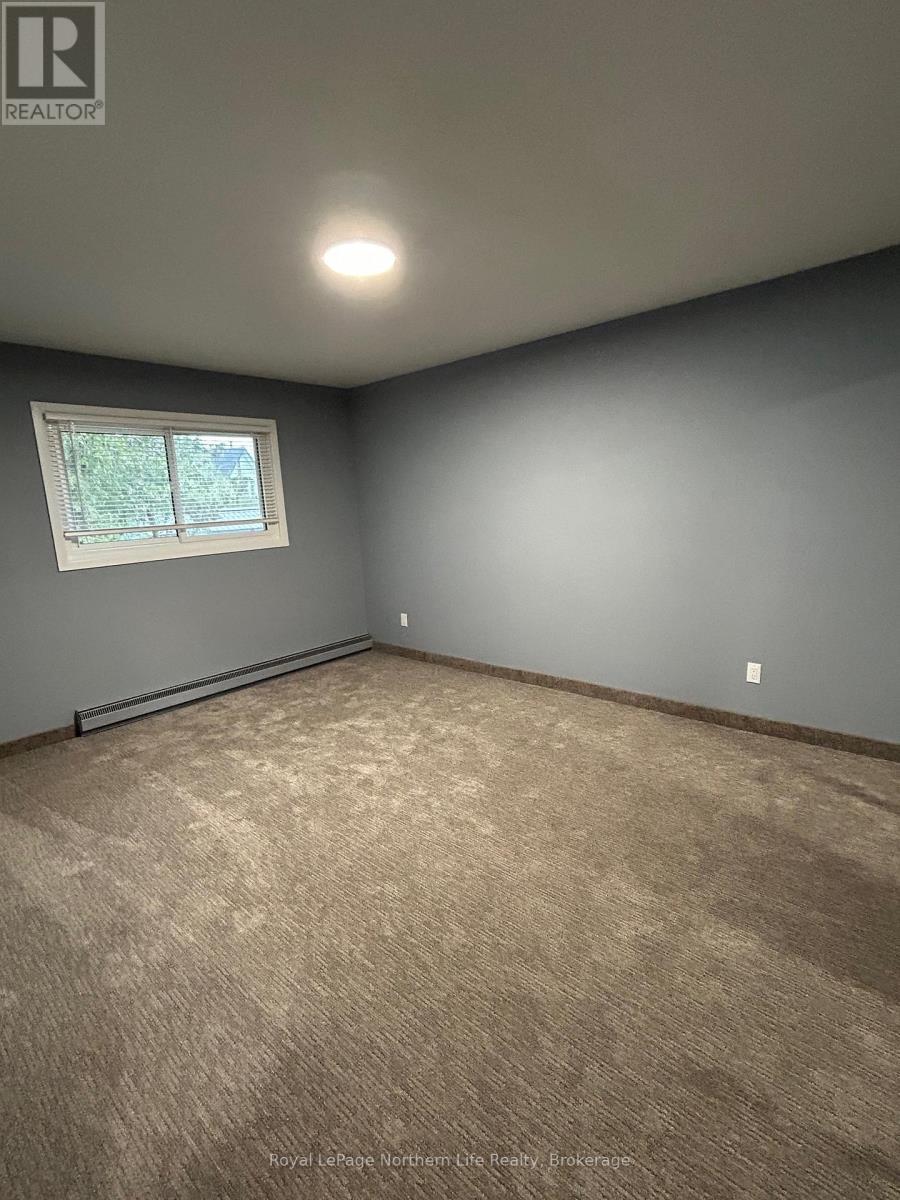 












155 KING STREET E

,
North Bay (Central),




Ontario
P1B1P1

