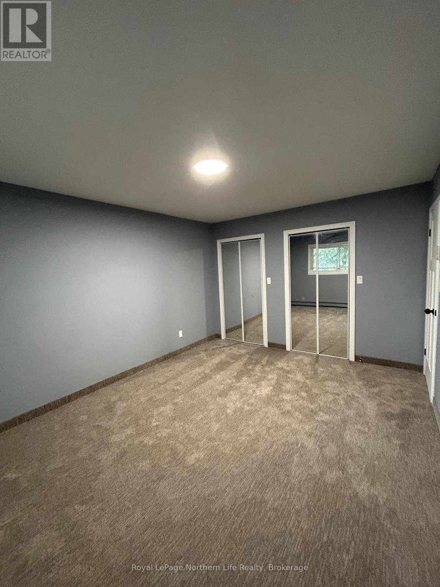 












155 KING STREET E

,
North Bay (Central),




Ontario
P1B1P1

