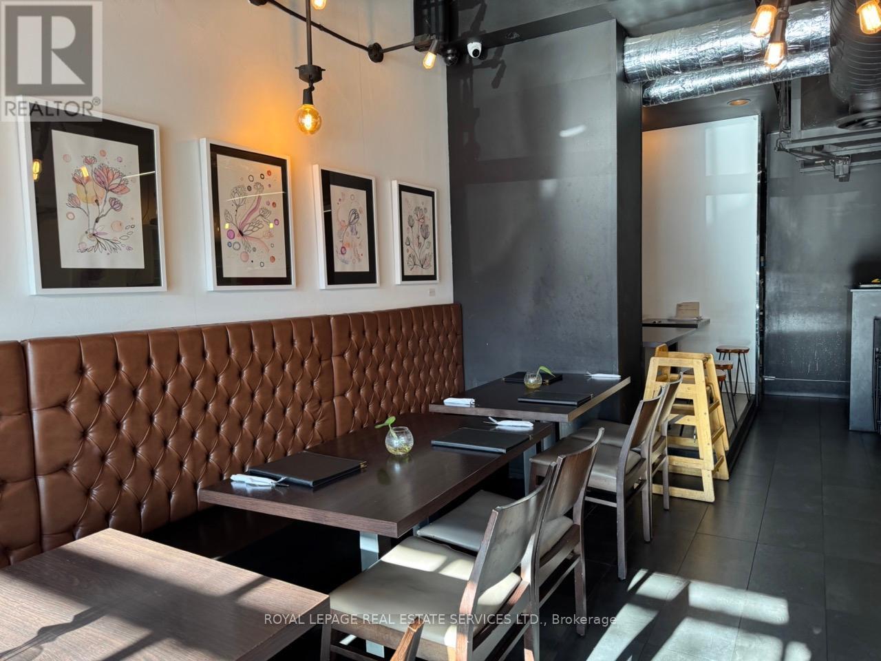 












2014 QUEEN STREET E

,
Toronto,




Ontario
M4L1J3

